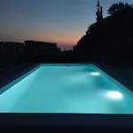 בית כפרי Serenity *